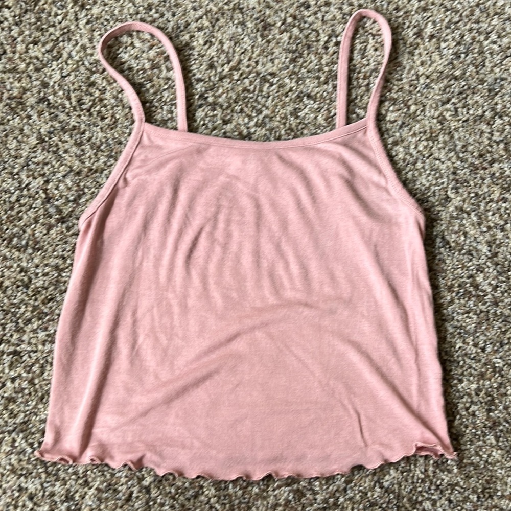 Light Pink Lettuce Edge Cropped Tank Top